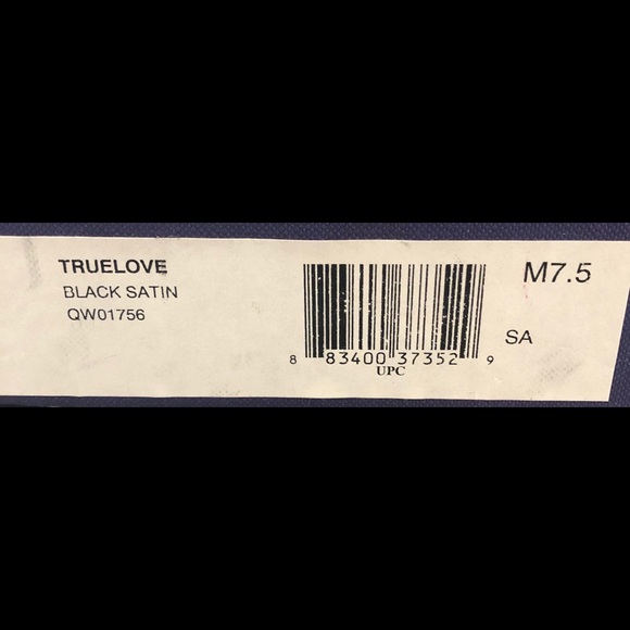 Stuart Weitzman black satin heals - Picture 4 of 5